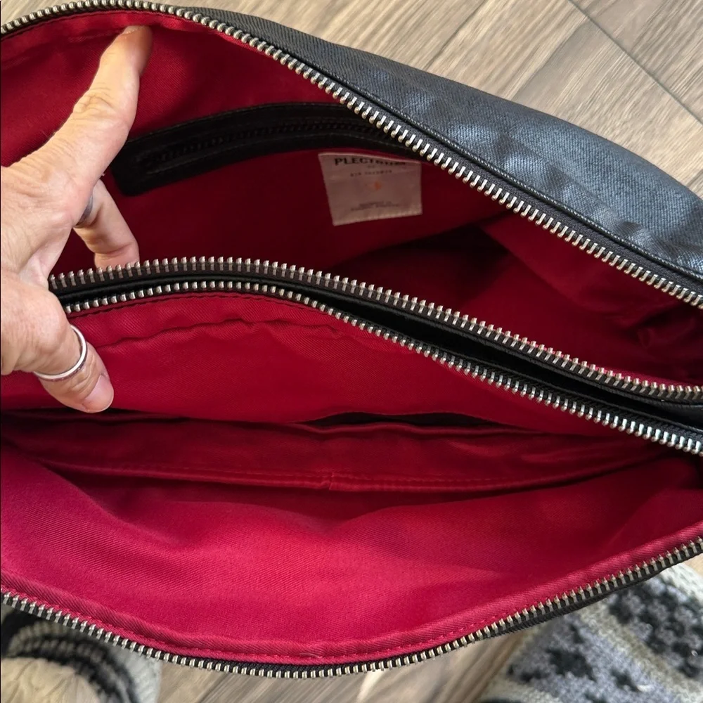 Plectrum by Ben Sherman men’s bag